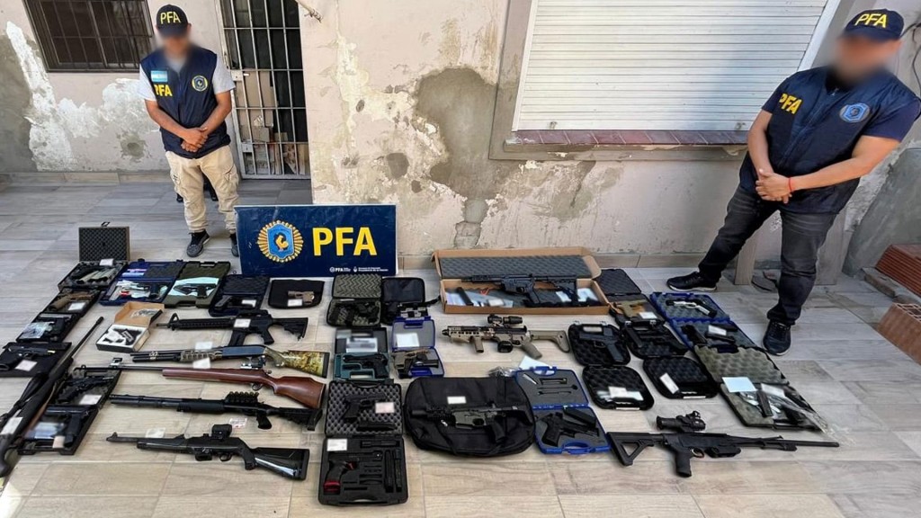 Golpe al tráfico de armas en el conurbano: cayó una red que abastecía a bandas narco y barras bravas