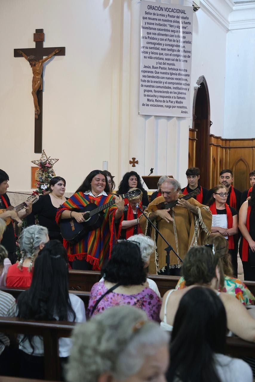Monte Grande volvió a emocionarse con una nueva edición de la tradicional Misa Criolla