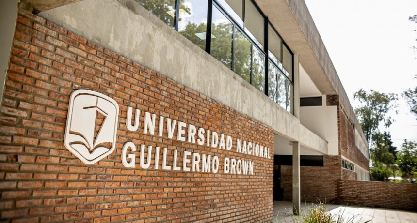 Hay futuro: más de 70 jóvenes presentaron sus proyectos en el cierre del año del Club de Robótica