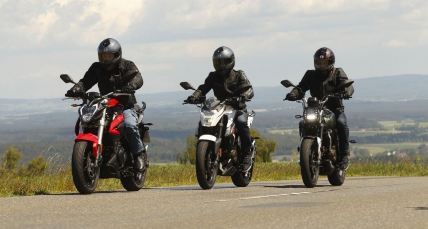 Preparar la moto para el verano: “Recomendaciones esenciales para viajes seguros en ruta”