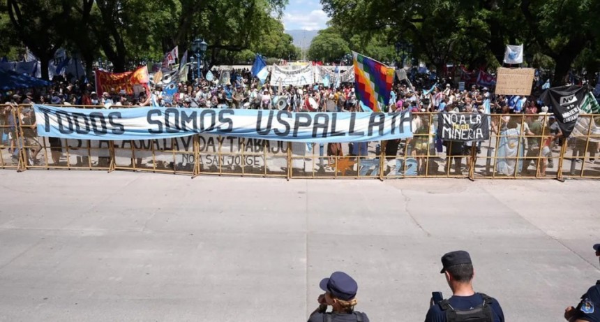 Tensión en Mendoza: aprueban la explotación de cobre pese a las protestas por el agua