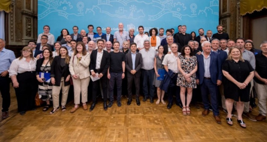 Kicillof alertó por el impacto de la reforma laboral y se reunió con pymes bonaerenses