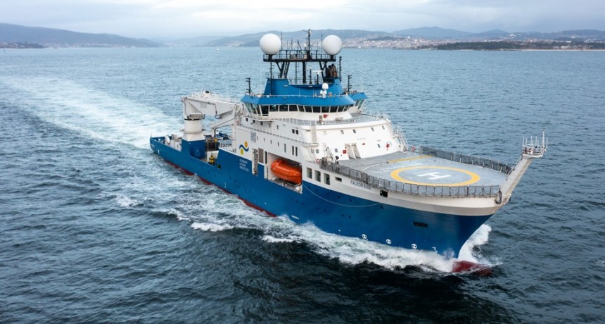 RV Falkor (too): exploran los ecosistemas más extremos y menos conocidos del fondo del Mar Argentino