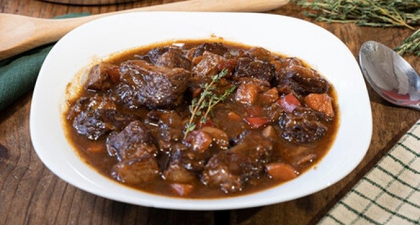 Ragú de ternera tradicional: el corazón lento y sabroso de la cocina italiana