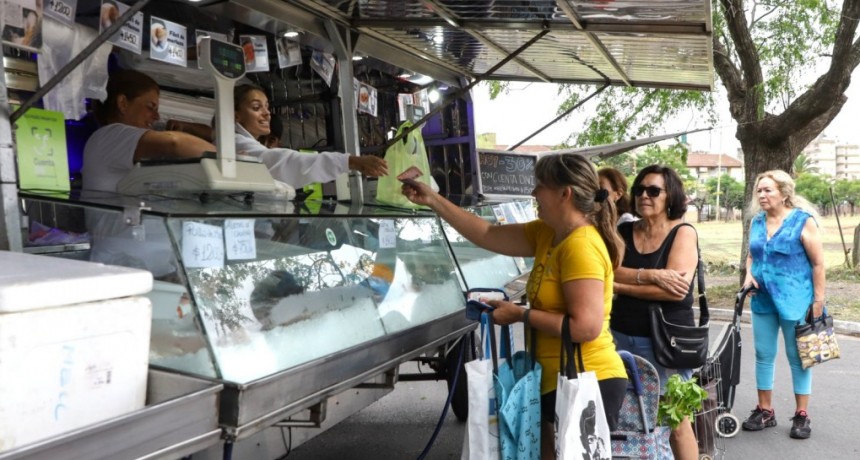 Navidad con precios cuidados: La Matanza lanza canastas y ofertas de hasta 50% en sus Puntos de Abaratamiento